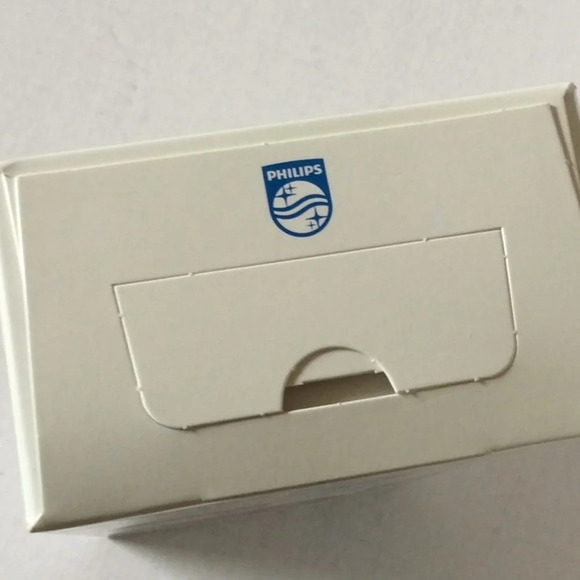 NWOT Philips Sonicare Kids Rechargeable Toothbrush - Picture 7 of 8